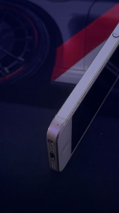 Iphone 5.