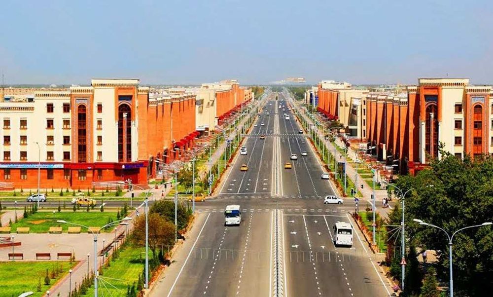 Узбекистан хорезмская область город ургенч. Хорезм город ургенч. Узбекистан хоразимский ургенч. Ургенч хива вокзала. Ургенч парк узбекистан.