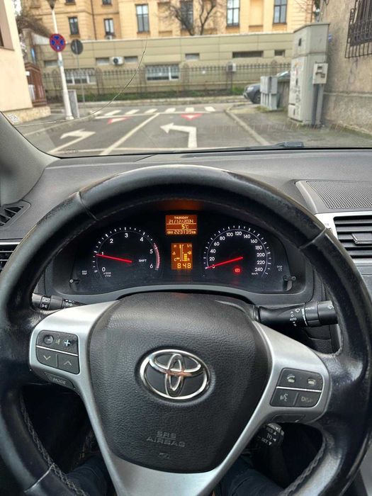 Toyota Avensis – primul proprietar