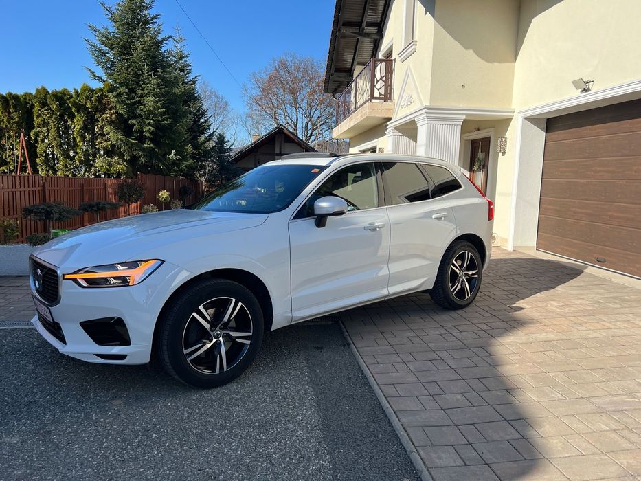 Volvo XC 60 Volvo xc60 4x4 Automat R-design 240 CP