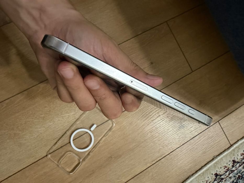 Продам iphone 16 pro Max