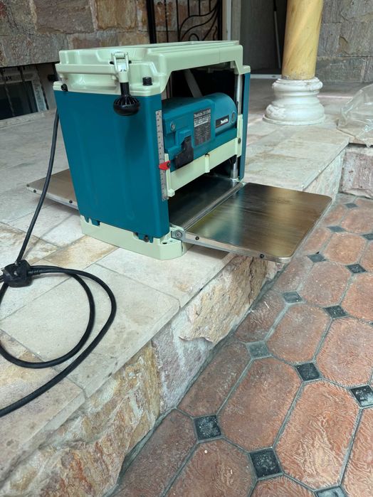 Reysmus MAKITA 2012 NB ishlatilmagan.