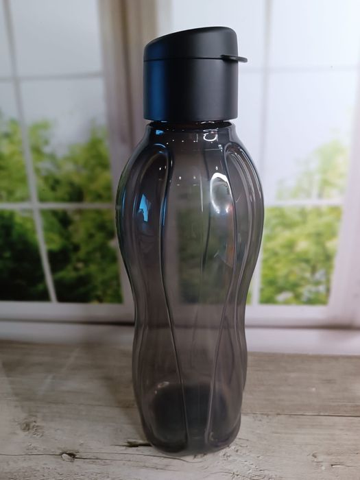 Эко-бутылка 750мл и 1л Tupperware