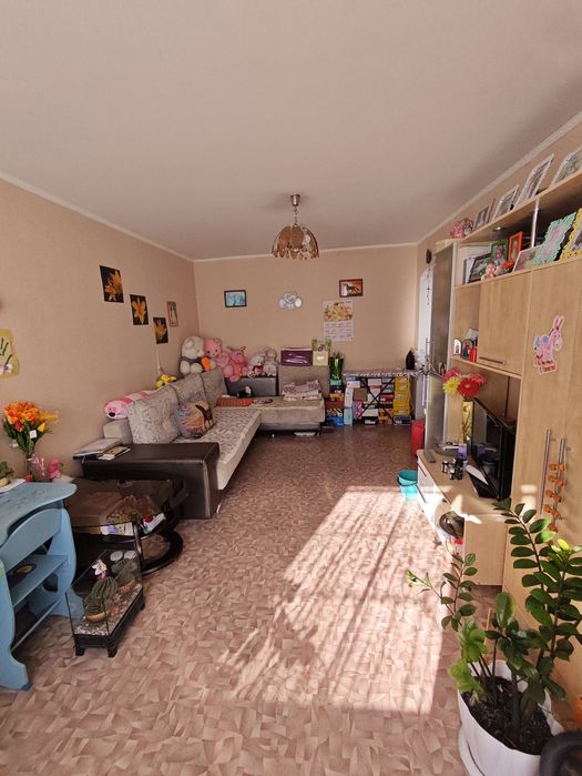 Продам 2х комтантую квартиру