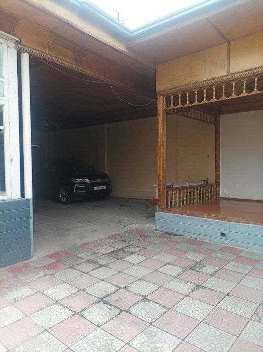 продается дом под застройку напротив рынка Малика