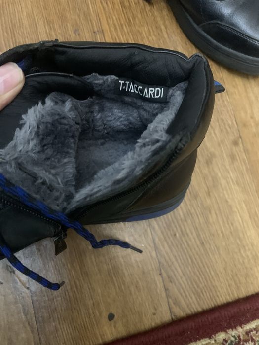 Продам зимнюю обувь мужская