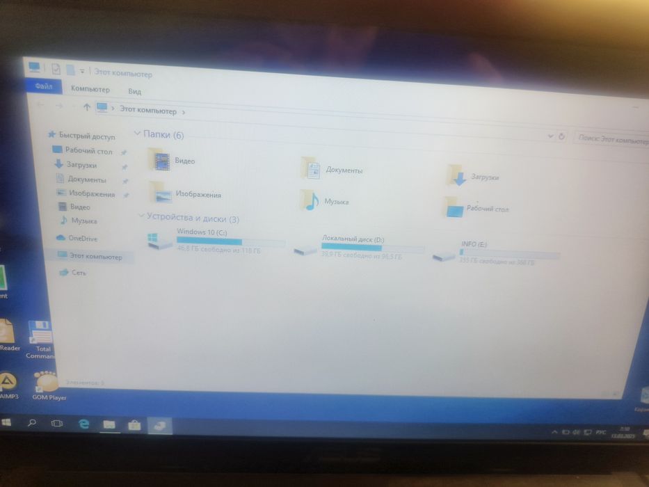 Ноутбук asus в идеальном состоянии с гарантией