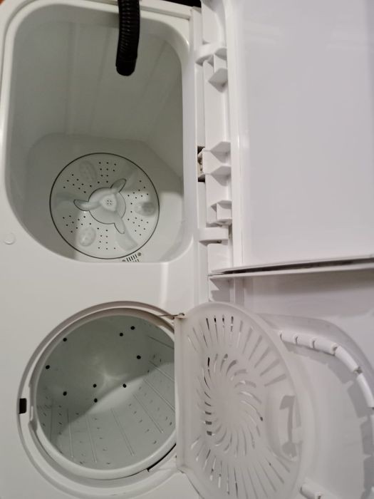 Продам стиральную машину