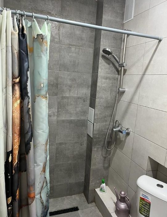 Сдается 1-но комнатная посуточно. Абая