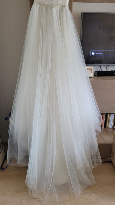 Rochie simplă de mireasă