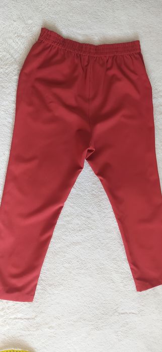Pantaloni pentru femei, mărimea 44, cu elastic