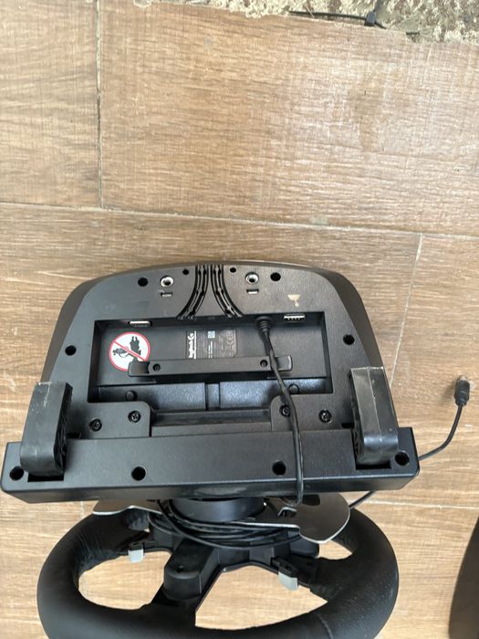 Волан и педали Logitechg920 Driving Force