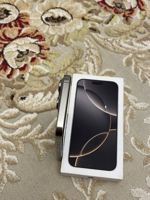 iPhone 16 pro max EAC 256gb natural titanium отличном состояние