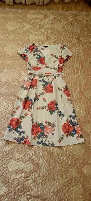 Платье 10тыс.тг 42размер Турция