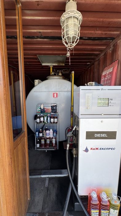 Бензиностанция с дизел колонка