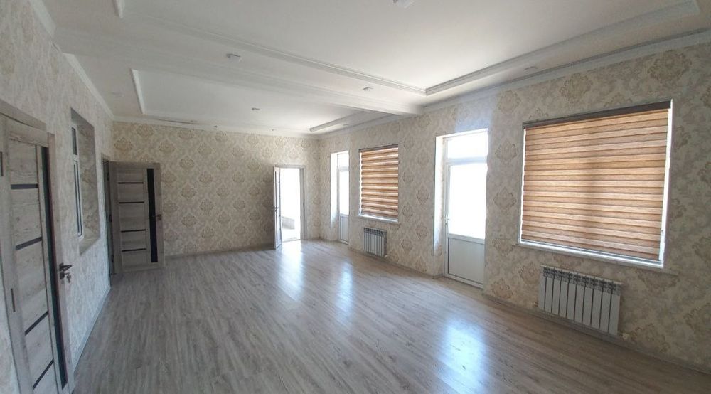 Hovli sotiladi. O'zimniki