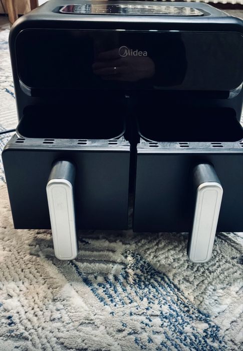 Продам аэрогриль Midea