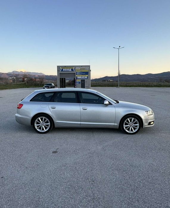 Audi  A6 quattro