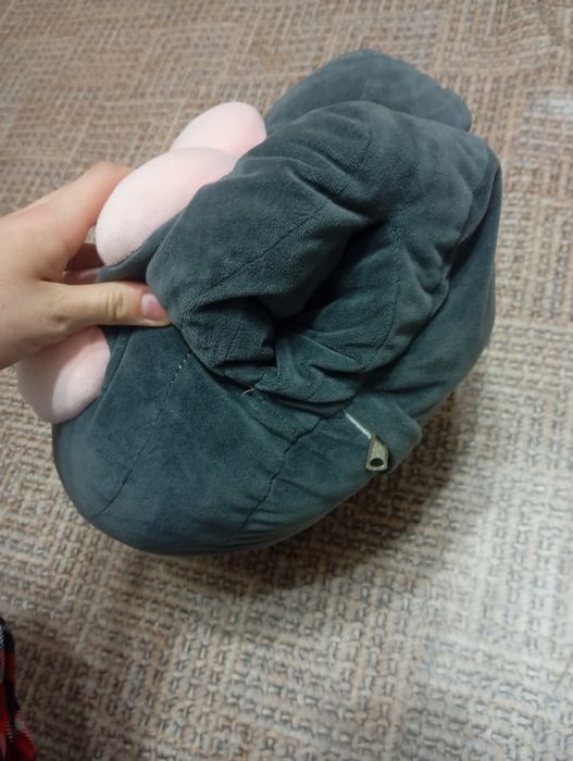 Продаю подушку лапку