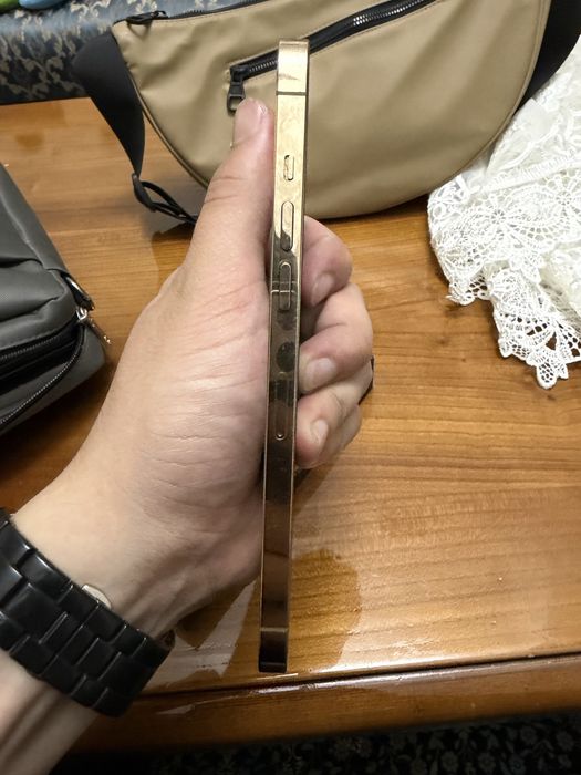 iPhone 12 pro max gold