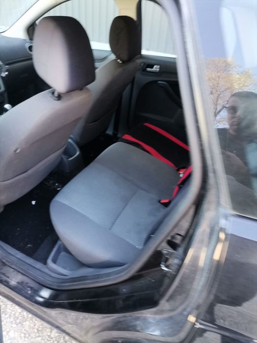 Interior textil scaun fata banchetă Ford Focus 2