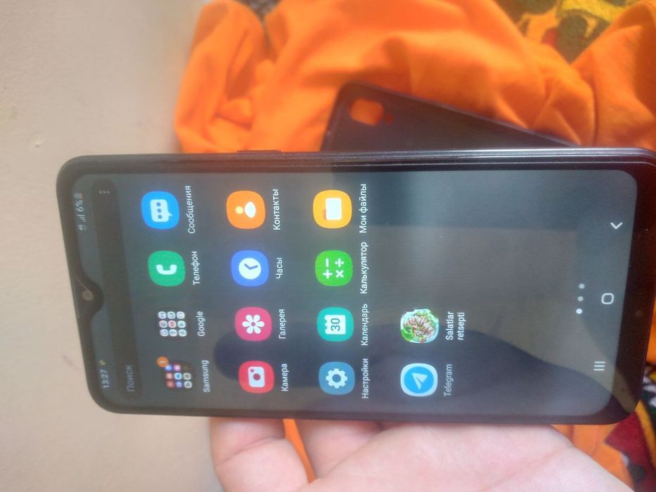 Samsung galaksi A S 10 sotiladi srochna