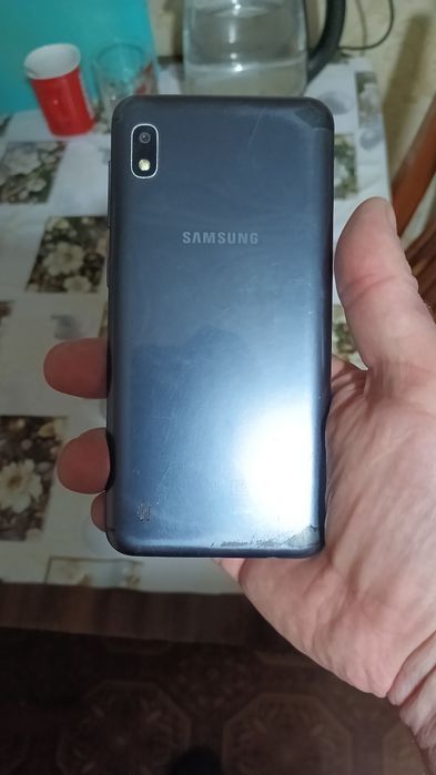Продам Samsung s 10