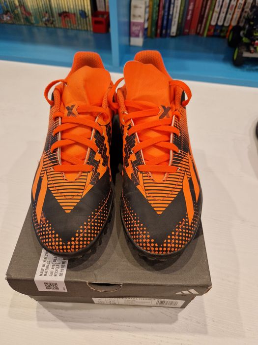 Бутонки и стоножки