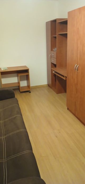 Inchiriez garsonieră