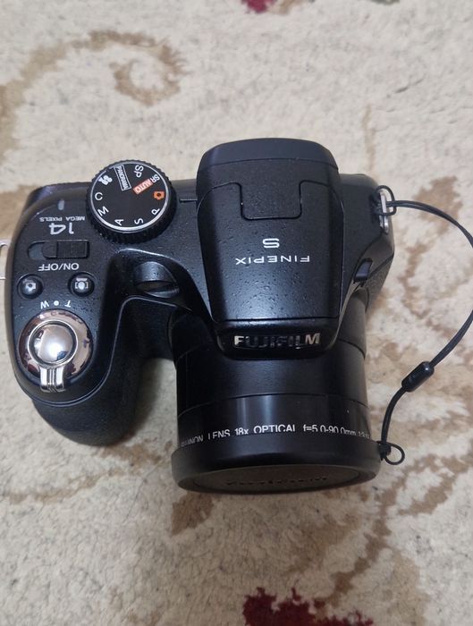 Сфравой фотоапарат  FinePix orginal