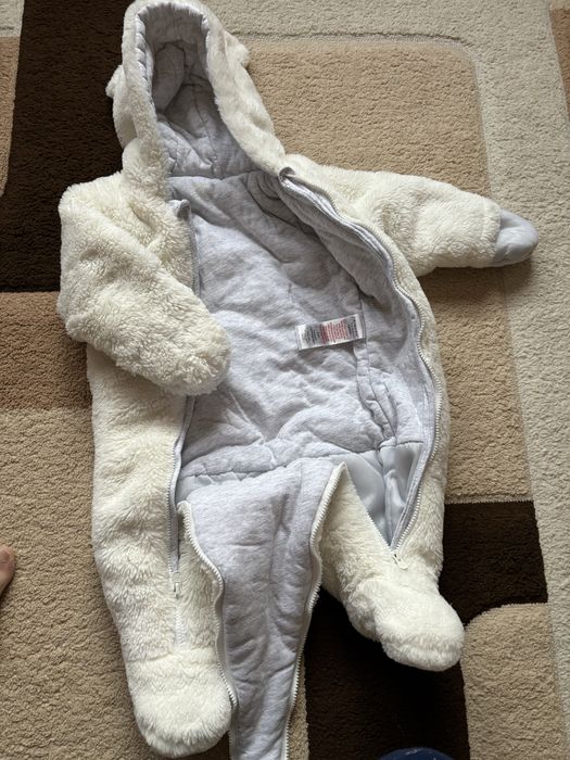 Зимен космонавт за бебе