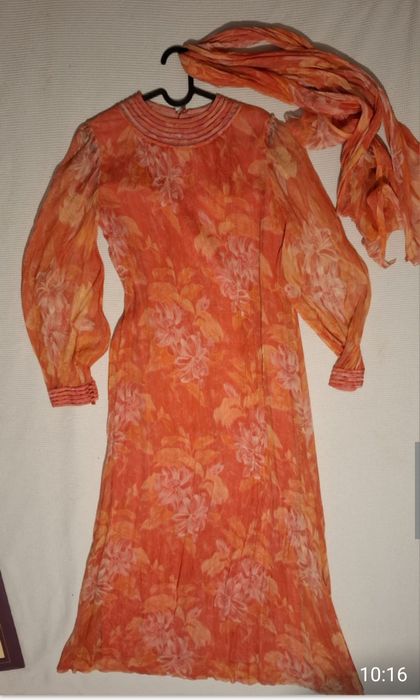 Rochie matase cu valoare istorica
