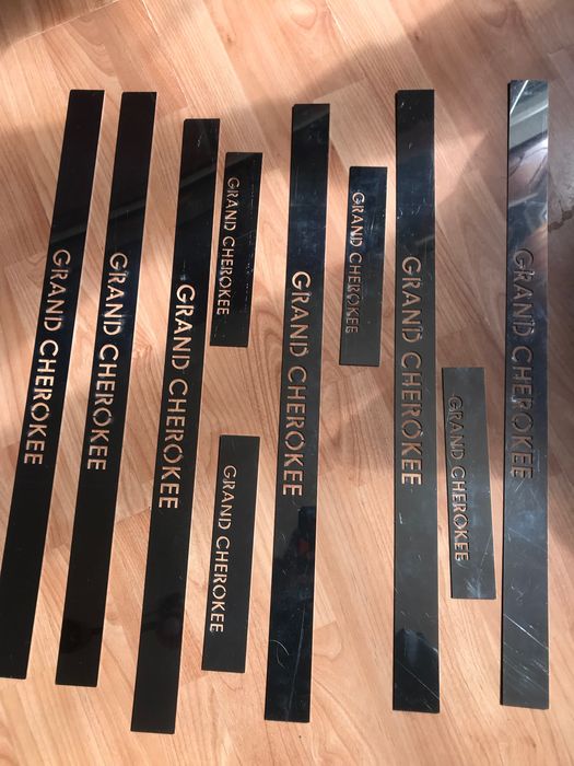 Grand cherokee - лайсни праг