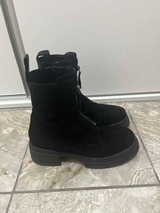 Ghete damă, piele întoarsă, Marelbo