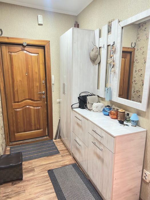 Продам 3 комнатную квартиру