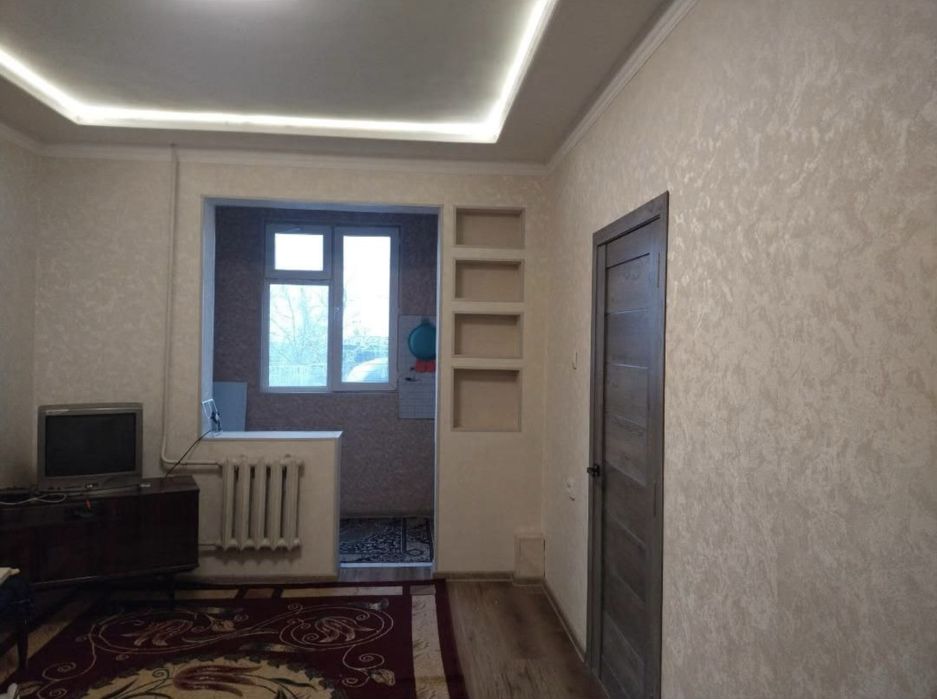 Аренда 1 хона 2 хона килинган квартира 3 этаж массив Феруза Таксопарк