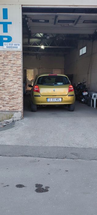 RENAULT Clio 2006 — imagine 3