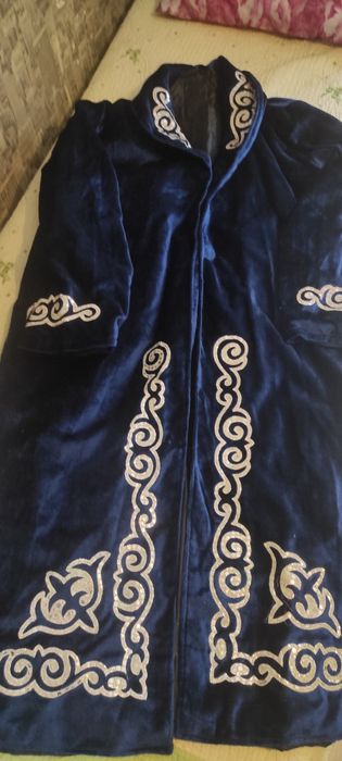 Продам новый шапан .