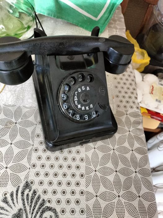 Продам советский телефон 60 года