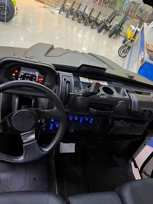 Багги TGB Landmax 1000 SE Half Cabin