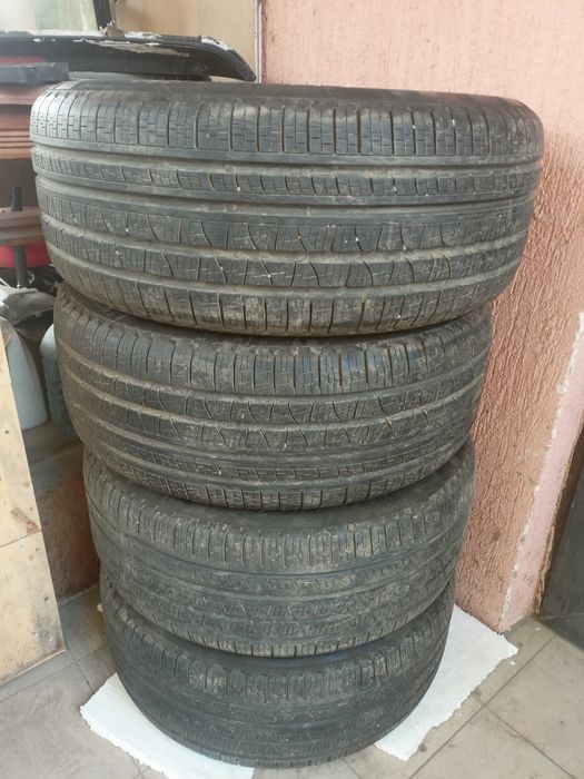 Продам летние шины комплект