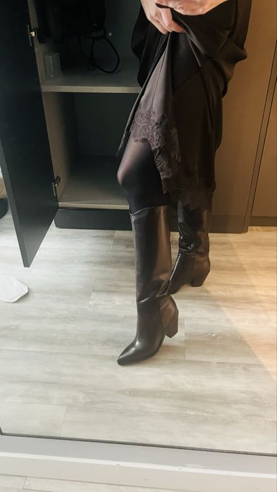 Продам сапоги кожанные