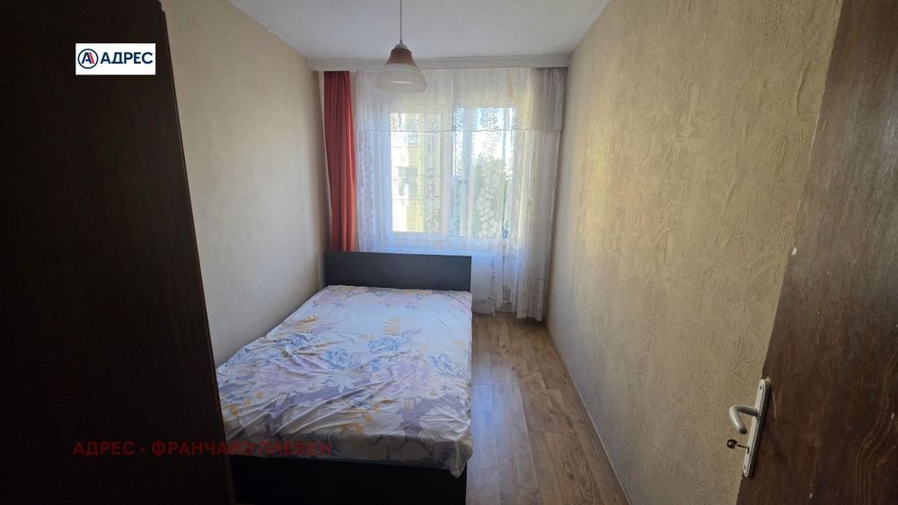 3-стаен в Плевен-Широк център площ 75 цена 100000