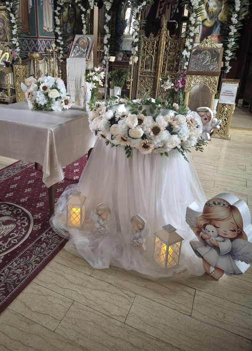 Decor cristelnita si biserica pentru botez