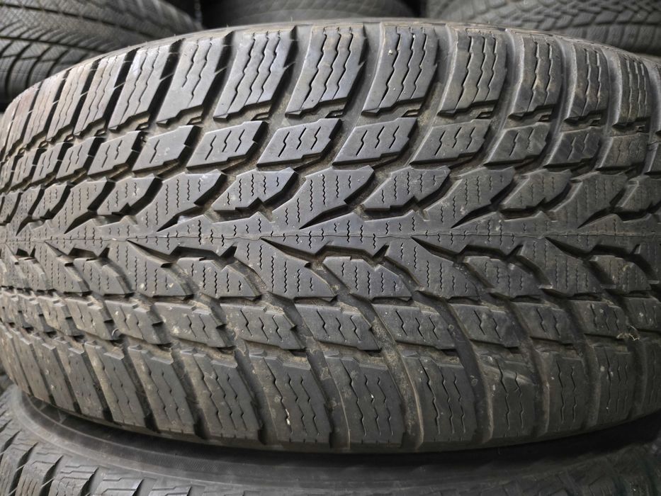 4бр Зимни гуми 215 60 16 - Nokian - DOT 2023