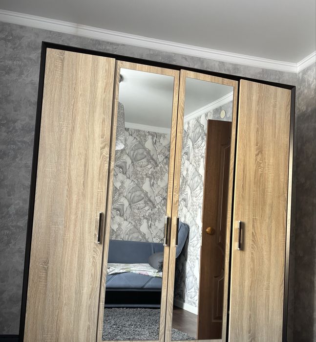 Продам шкаф недорого