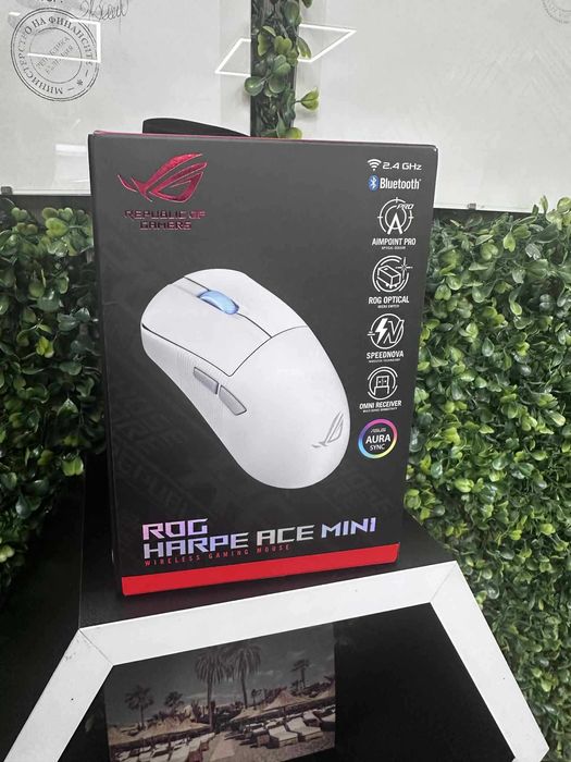 Безжична геймърска мишка Asus ROG Harpe Ace Mini, Черна - нова