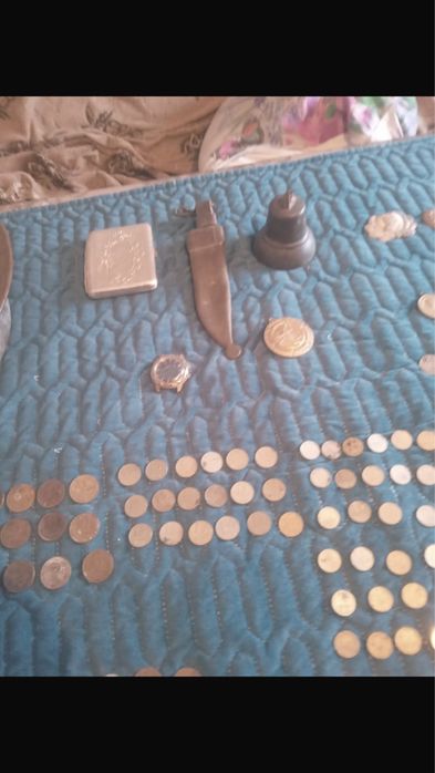 Продам стариный антиквариат всё разом можно а можно по отдельности