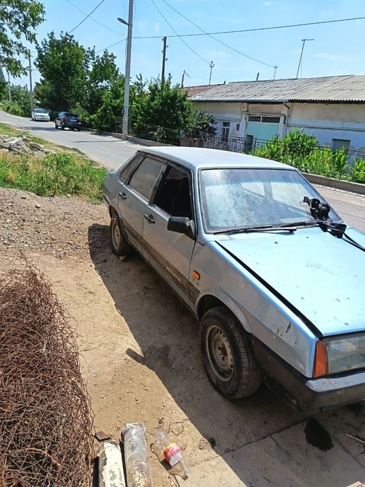 Vaz Lada  zapchast metallom