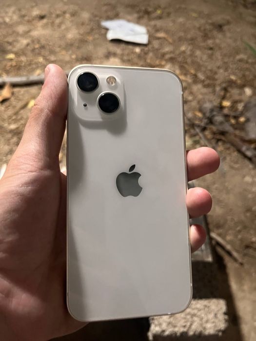 Iphone 13. Starlight